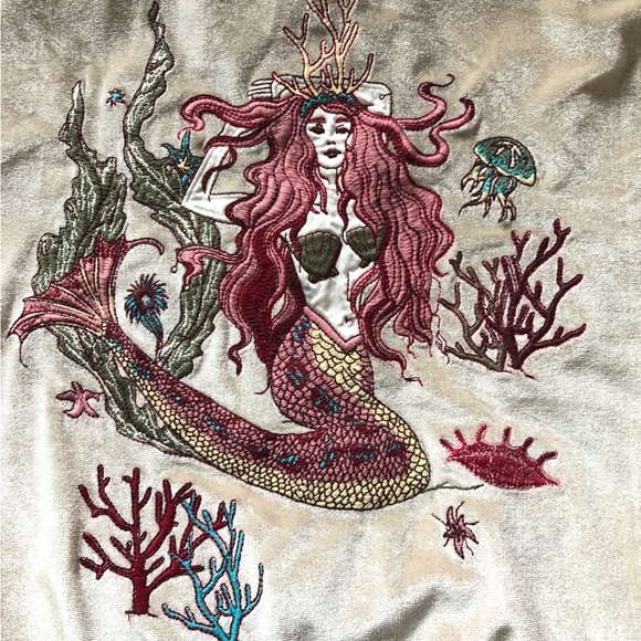 Urban Outfitters Silence & Noise Mermaid Embroidered Velour Bomber Jacket Size M - Picture 11 of 11
